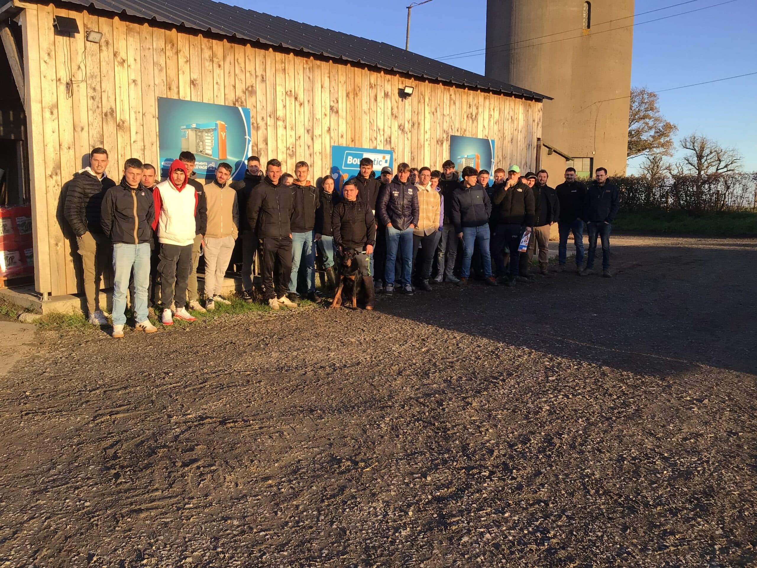 Lire la suite à propos de l’article Immersion agricole : les Terminales AE et CGEA à la rencontre du terrain !